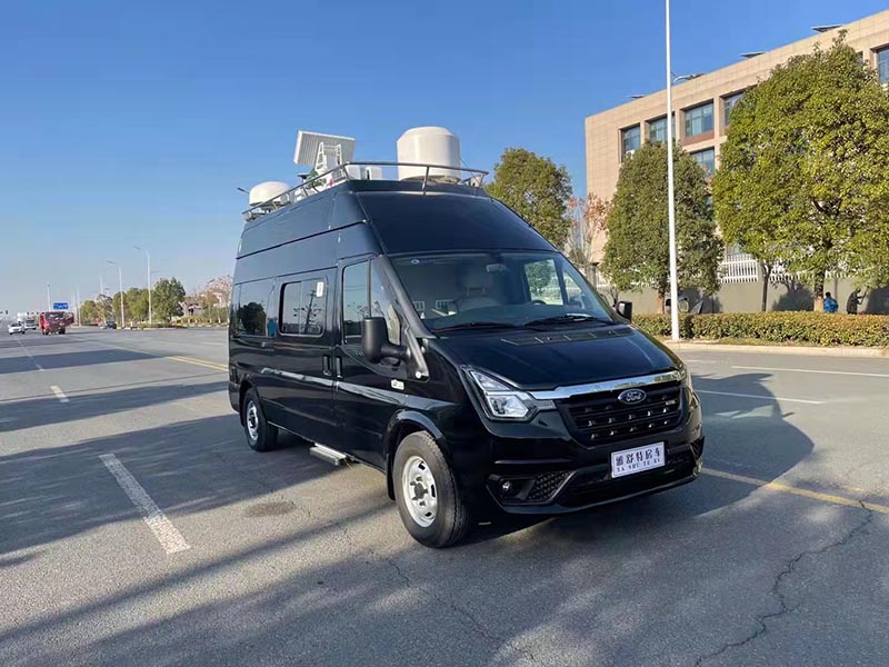 江铃福特全顺中型指挥车