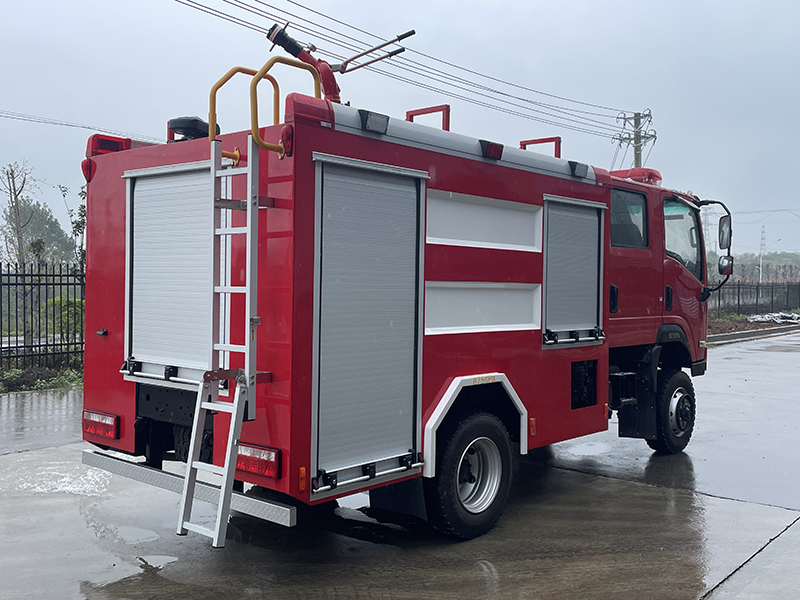 3.5吨4驱消防车