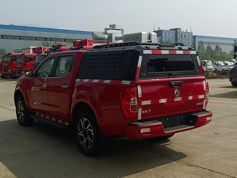 东风锐骐7巡逻车