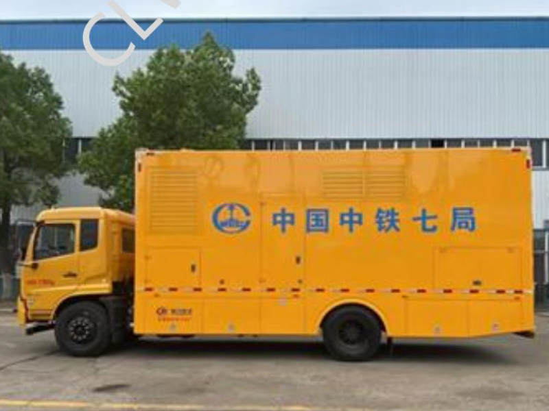 东风天龙800KW电源车